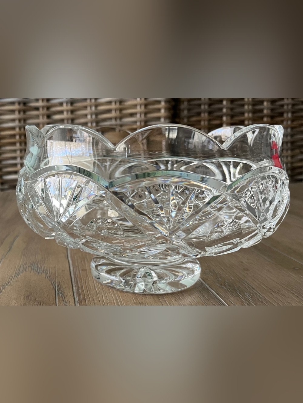 Waterford Crystal "Doors Of Dublin" Scalloped Lead Crystal Bowl New Vintage